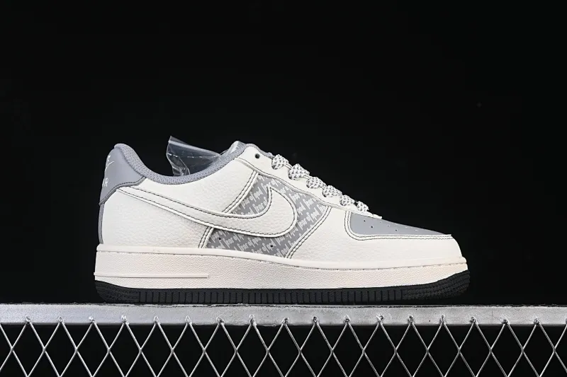 All Categories Nk Air Force 1 Air Force Series Nk Air Force 1 Low Air Force Low NIke Air Force 1'07 Low Joint Beige Black Starry Air Force 1 Low-top Casual Sneakers JP8028-008